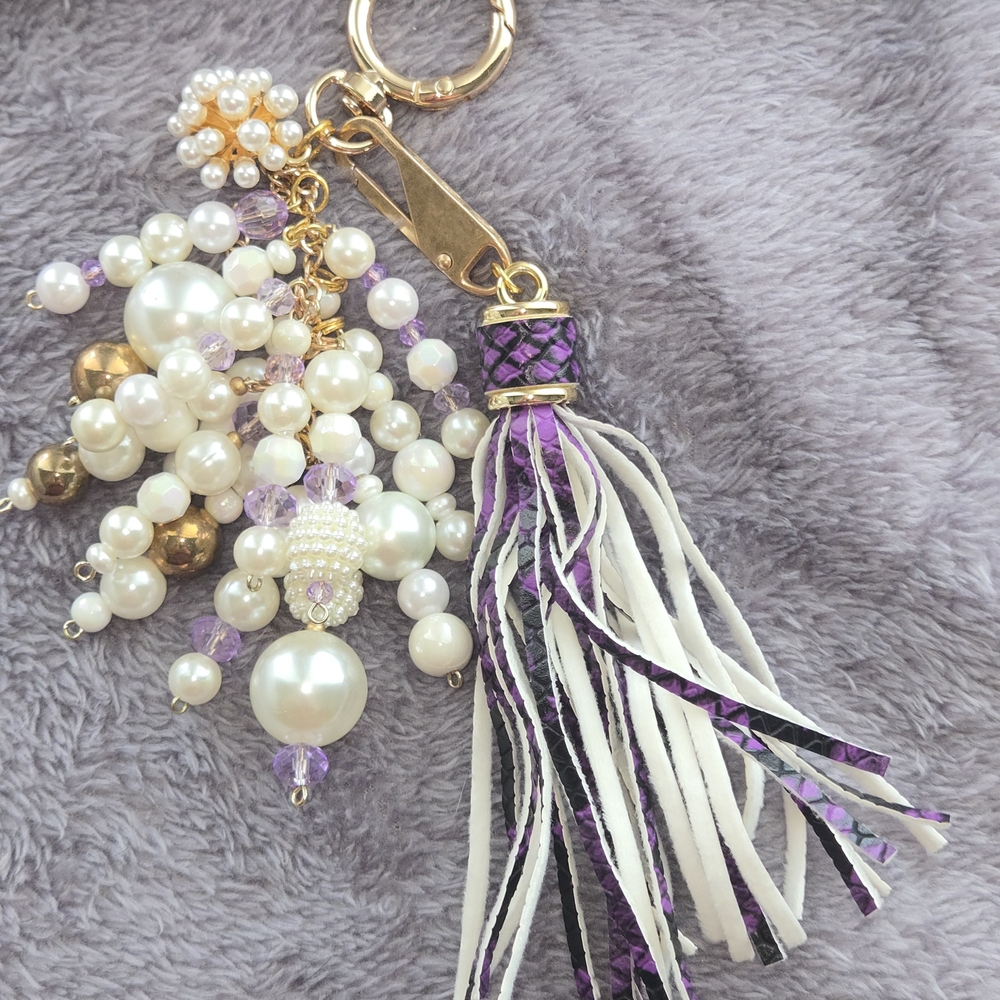 Elegant Pearl and Tassel Keychain Or Purse Charm
